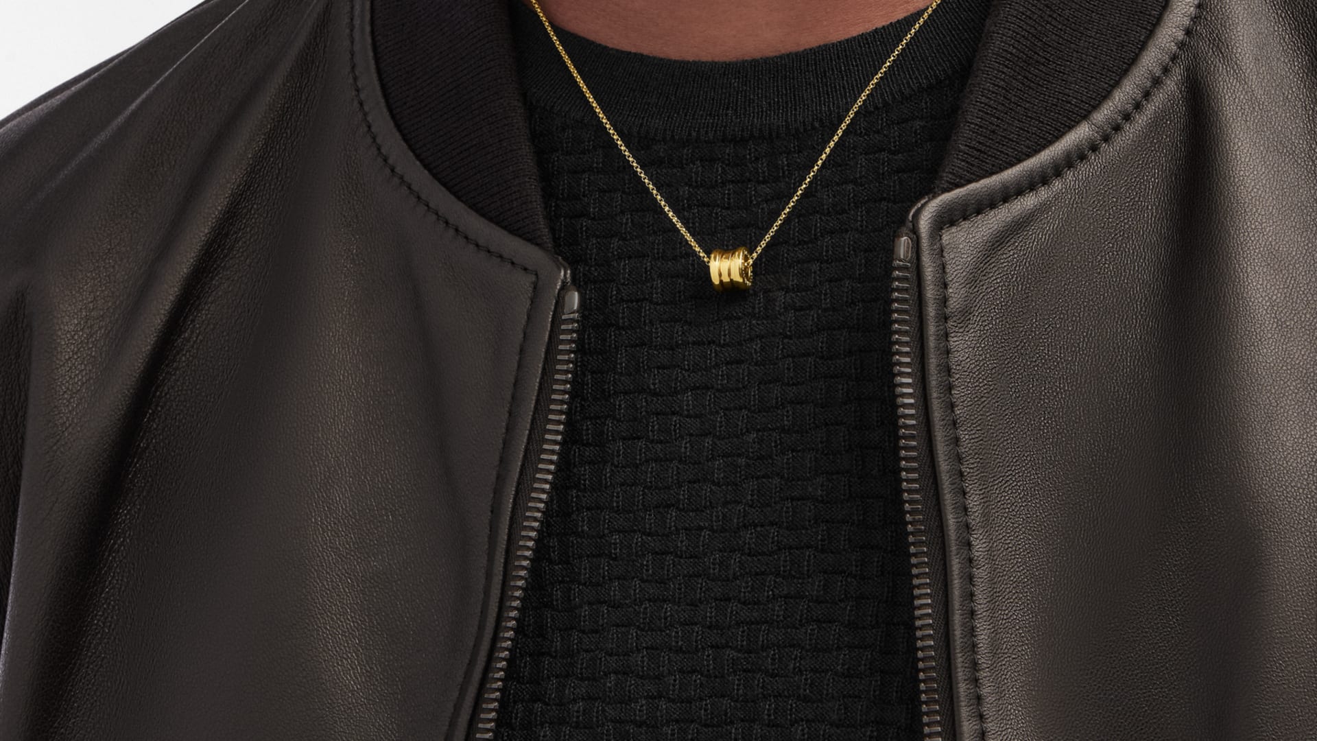 B.zero1 Necklace Yellow Gold 359730 | Necklaces | Bvlgari Official Store