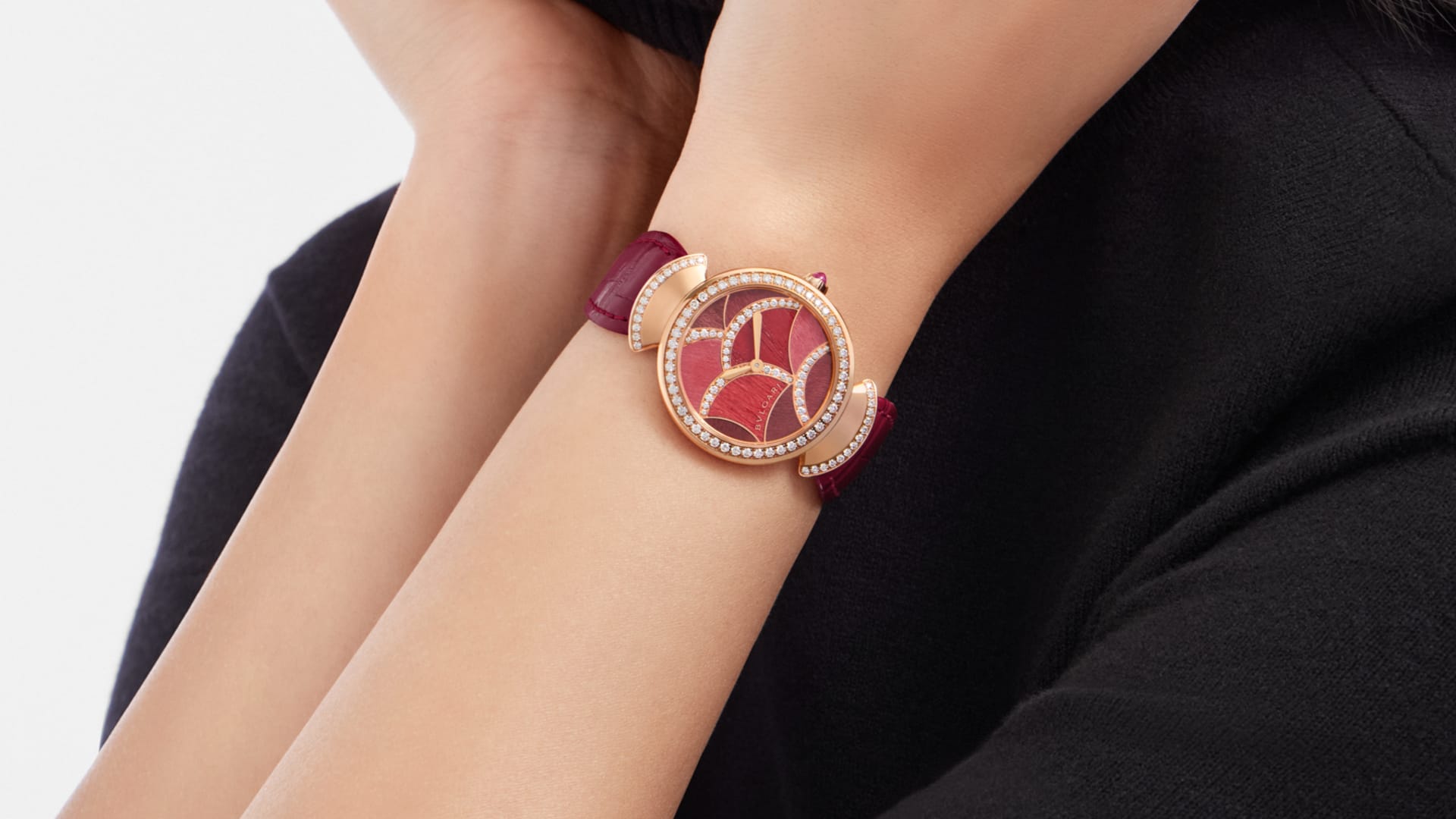 ディーヴァ ドリーム ウォッチ Rose Gold 103995 ウォッチ Bvlgari Official Store