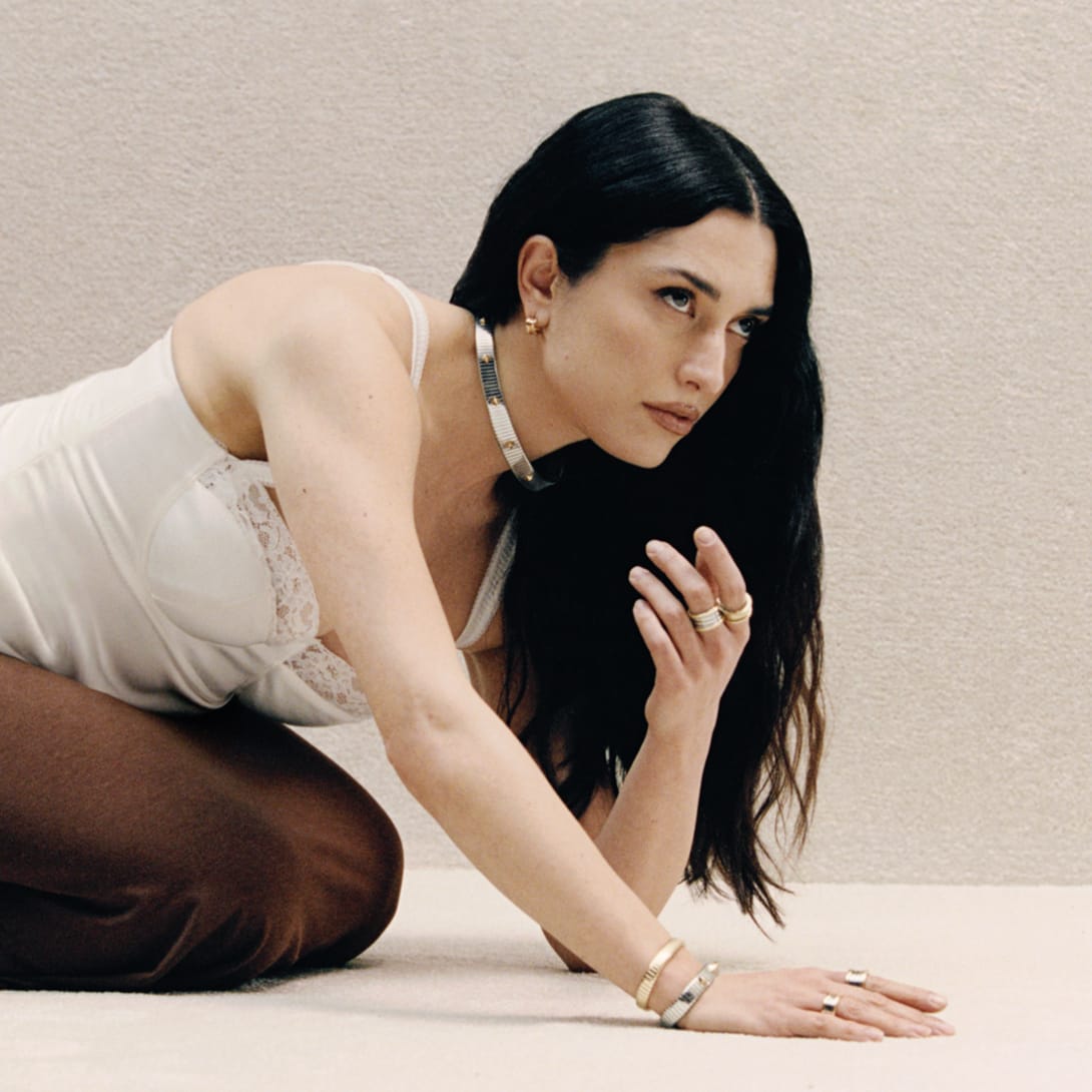 serpenti tubogas necklace, serpenti tubogas bracelet, creative shot by Gold & Steel campaign