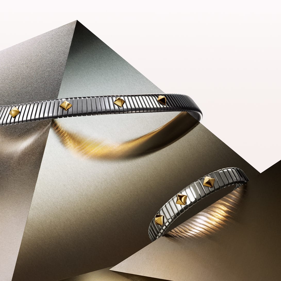 serpenti tubogas necklace, serpenti tubogas bracelet, creative shot by Gold & Steel campaign