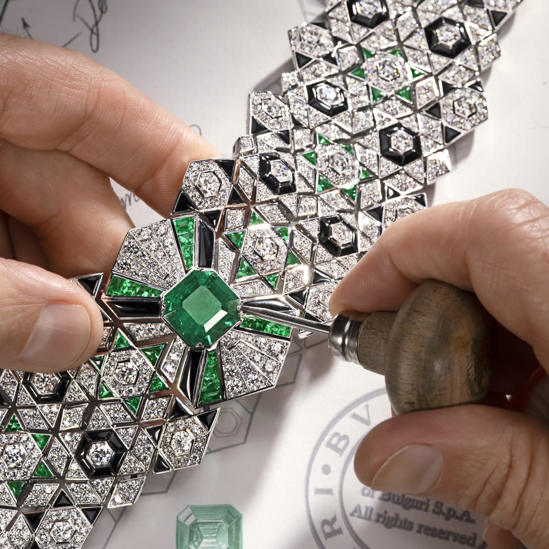 Making of Essence of Yellow ring, Polychroma High Jewellery collection.