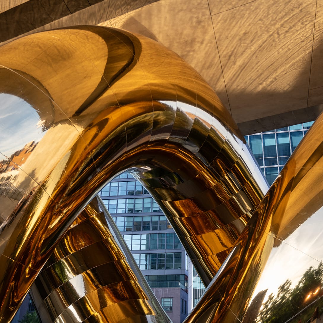 Serpenti Infinito Installation, detail shot.