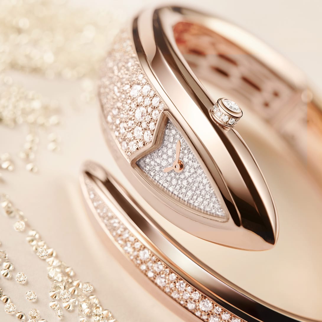 Serpenti Aeterna rose gold watch set with diamonds on the case and bracelet, and with full pavé dial.