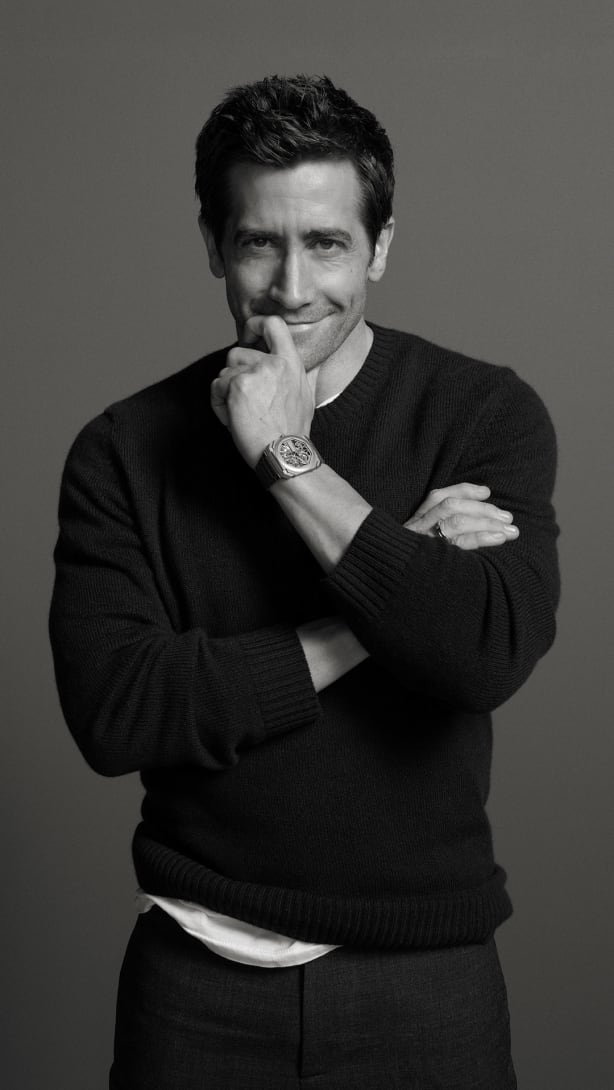 Bvlgari Brand Ambassador Jake Gyllenhaal wearing an Octo Finissimo watch and jewellery