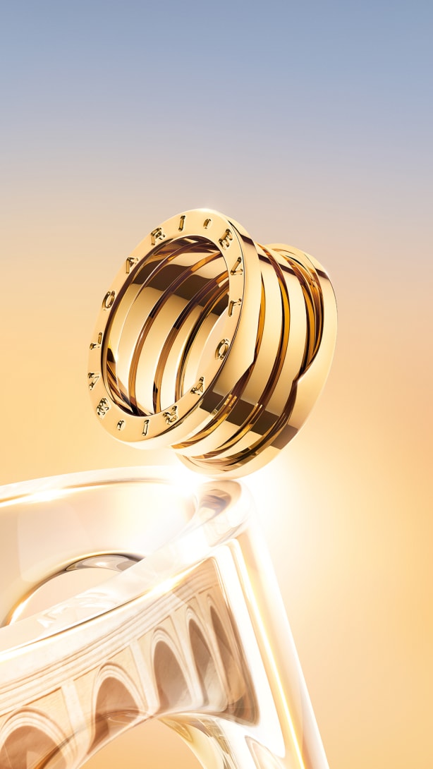 Bzero1 yellow gold ring, cretive shot Magnificent Icon campaign.