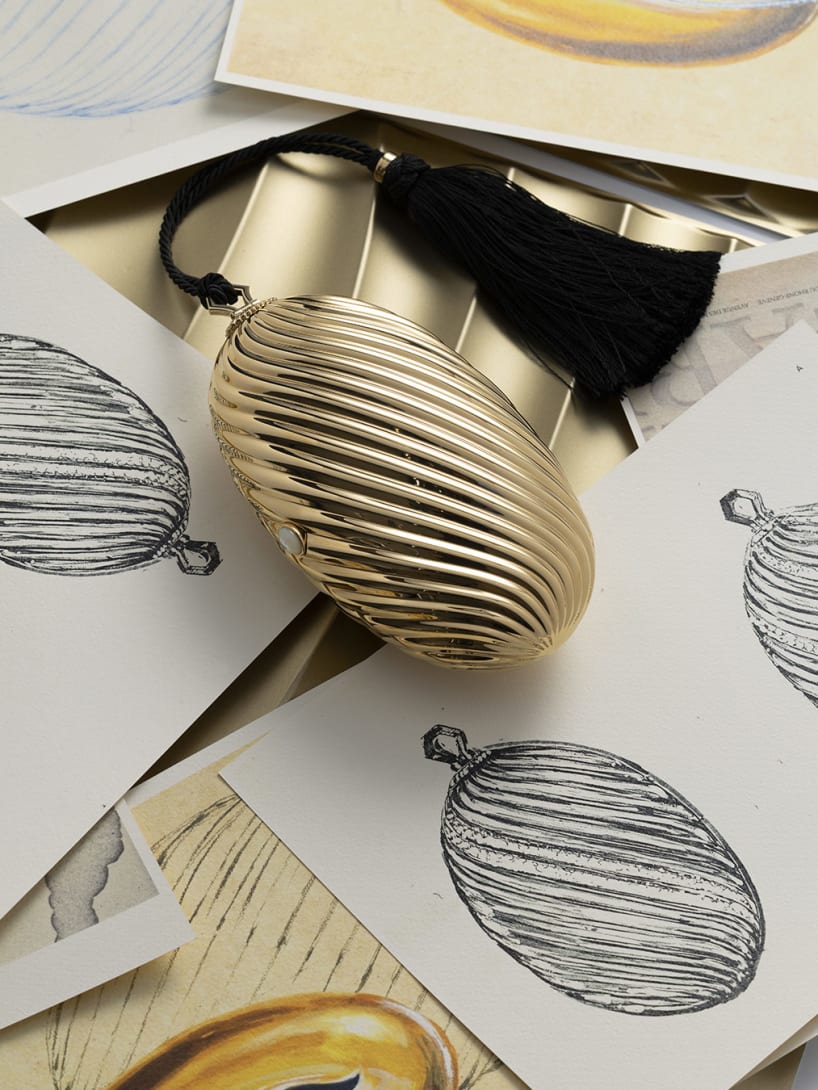 Bvlgari Melone clutch making of picture.