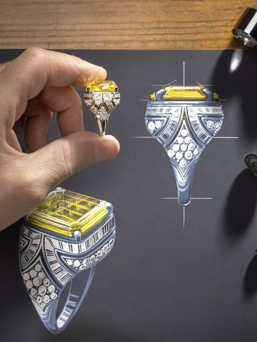 Hand holding Essence of Yellow Ring, Polychroma High Jewellery collection.