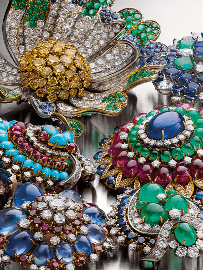 Picture representing Bvlgari broche.