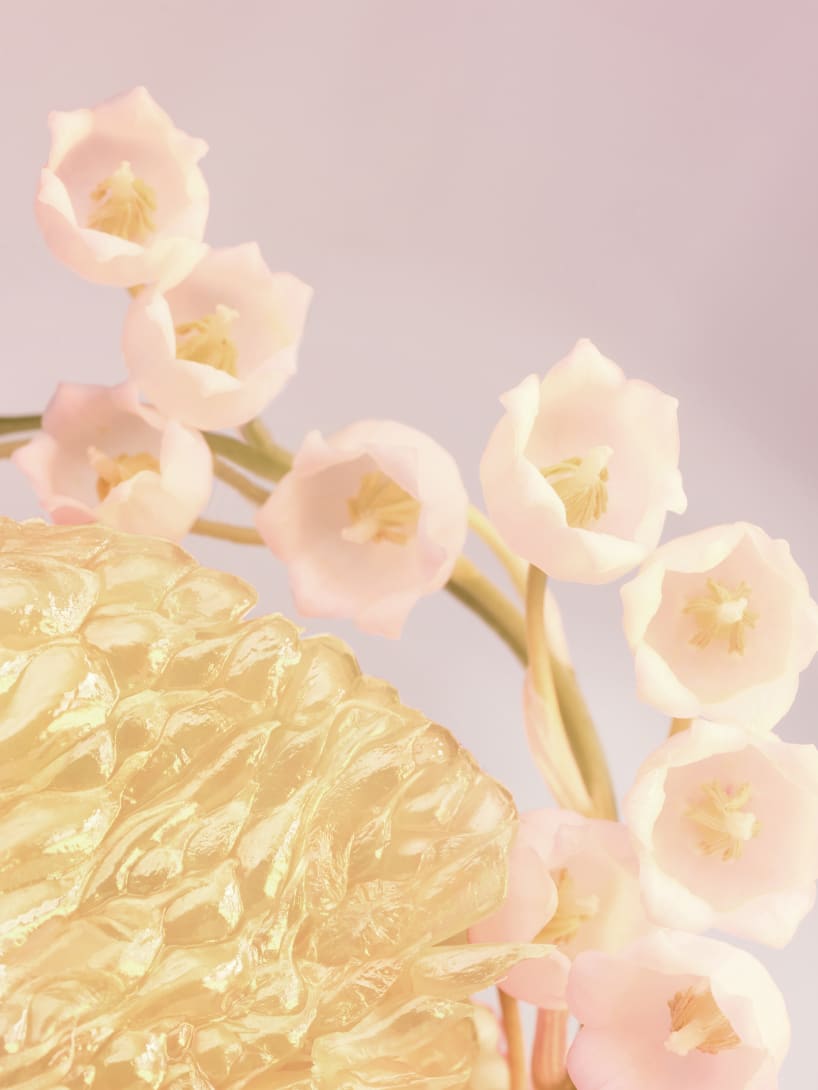 Lily of the valley and grapefruit, opening notes of Rose Goldea Blossom Delight Eau de Toilette.