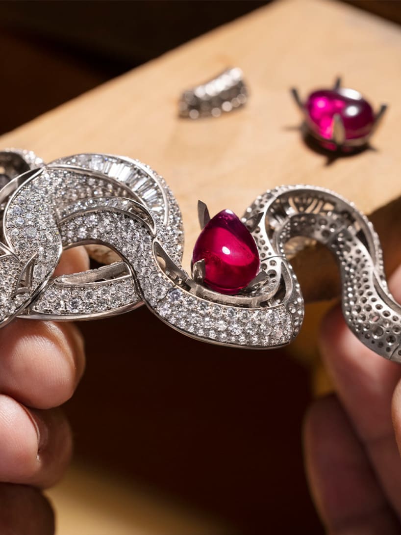 Picture representing precious gems.