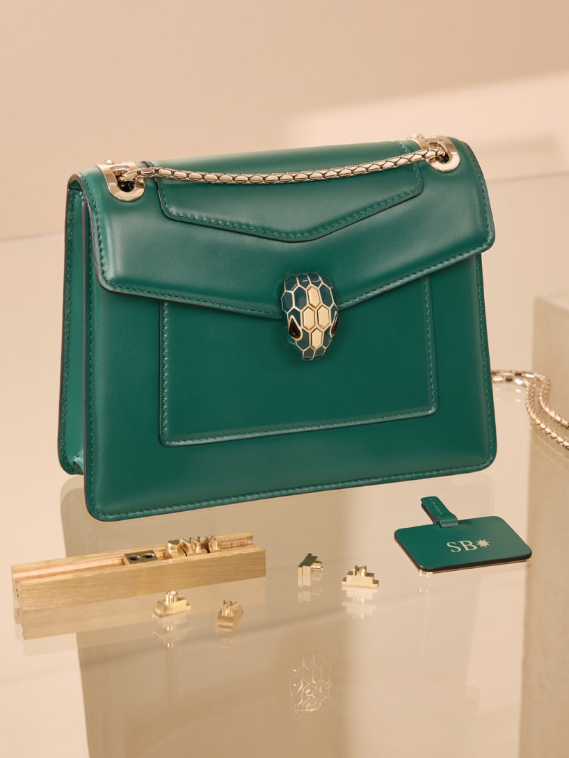 Picture representing hotstamping service.