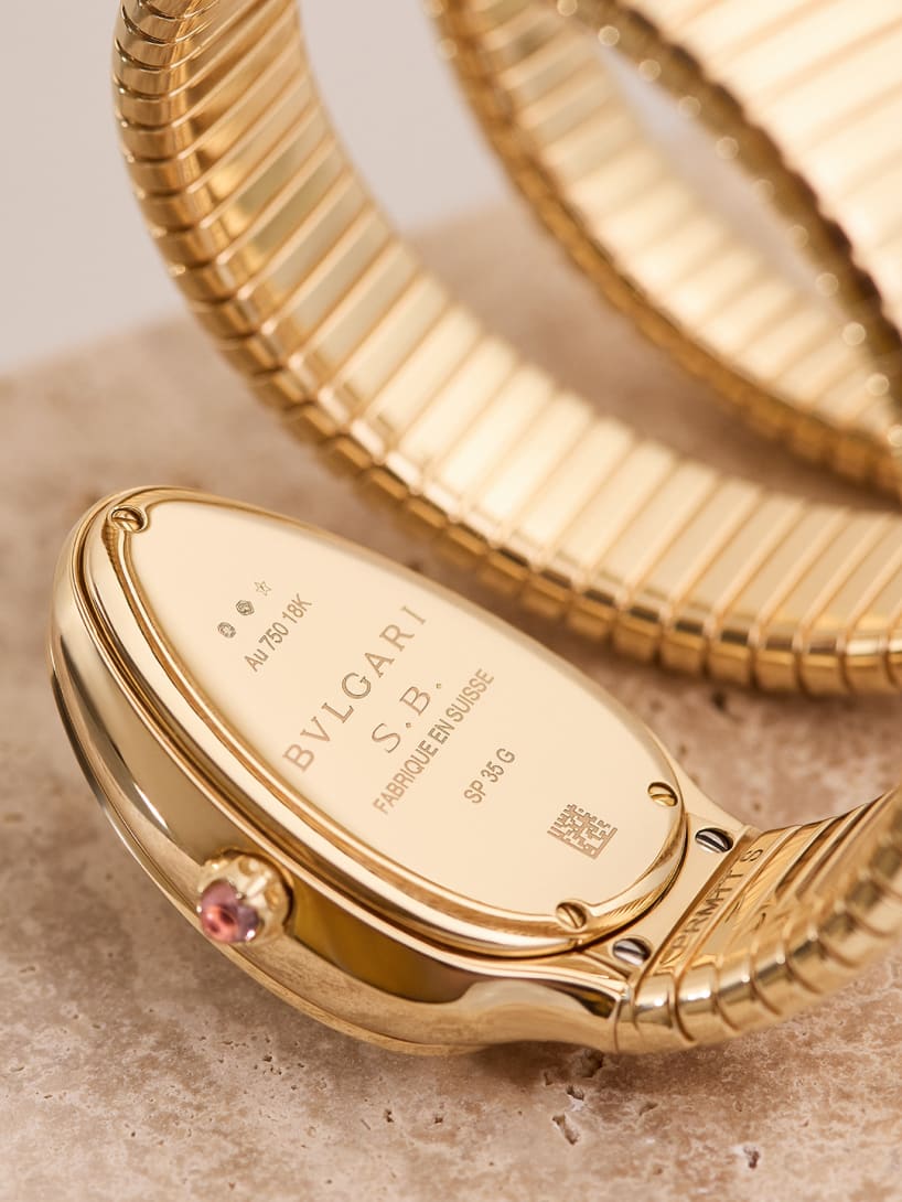 Picture representing engraving service.