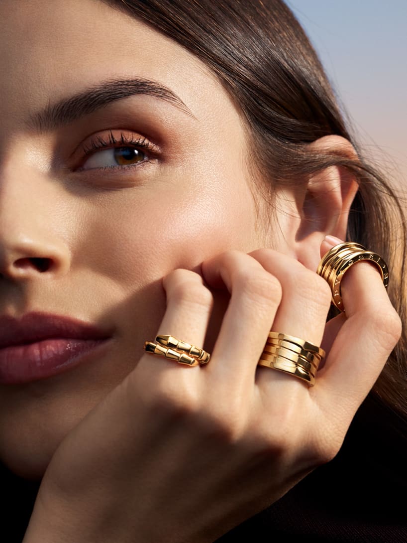 Model wearing Bzero1 and Serpenti rings.