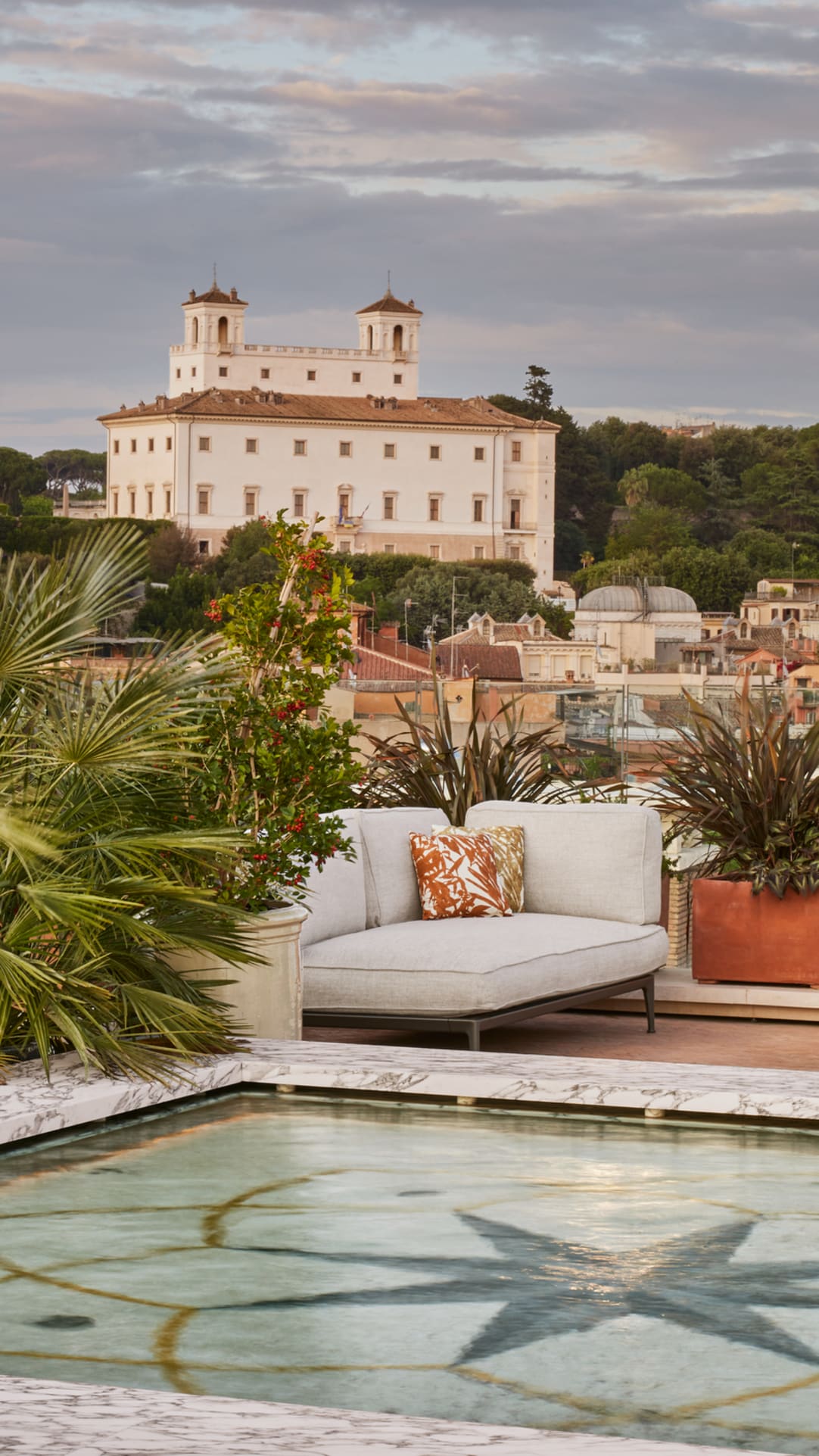 Bvlgari la terrazza lounge online