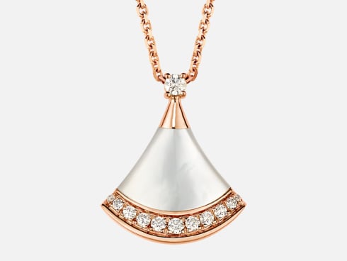 Image 12: divas-necklace