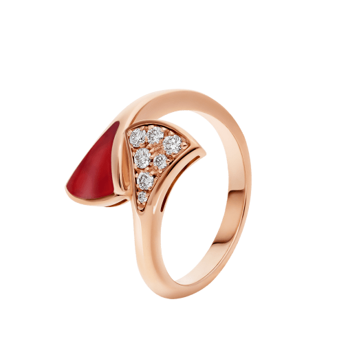 Rose gold DIVAS' DREAM Ring with 0.08 ct Diamonds, Carnelian | Bvlgari