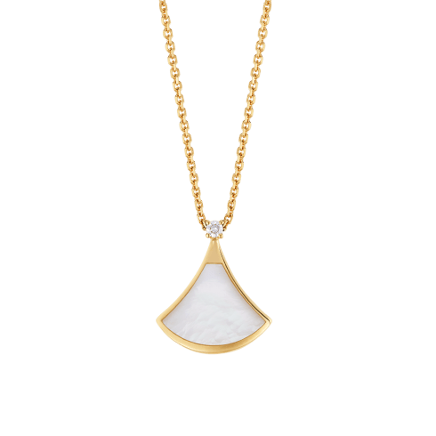 Yellow gold Divas' Dream Necklace with 0.03 ct Diamonds, Mother of