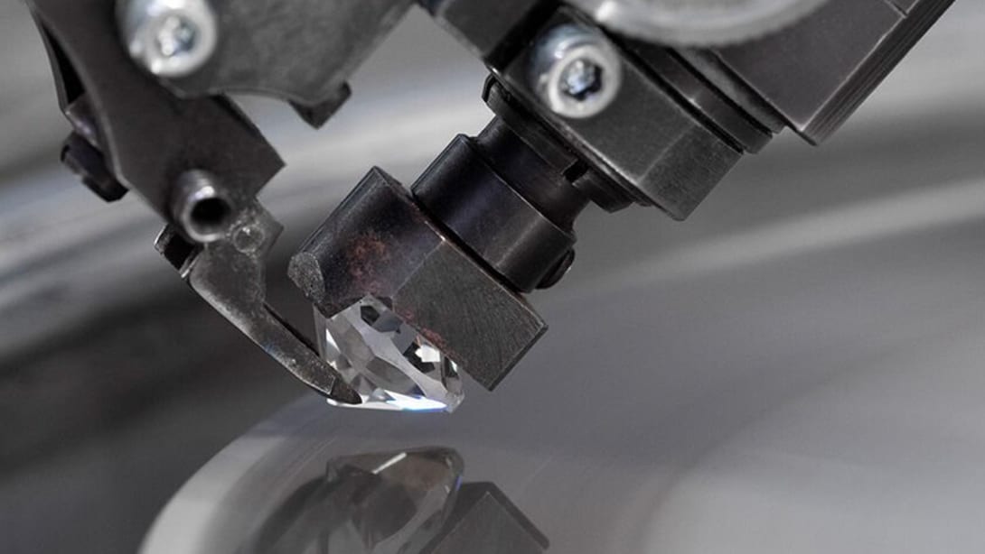 Image representing diamond cut.