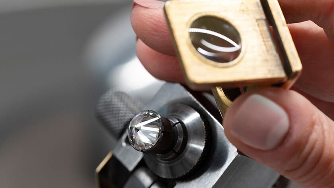 Image representing diamond colour.