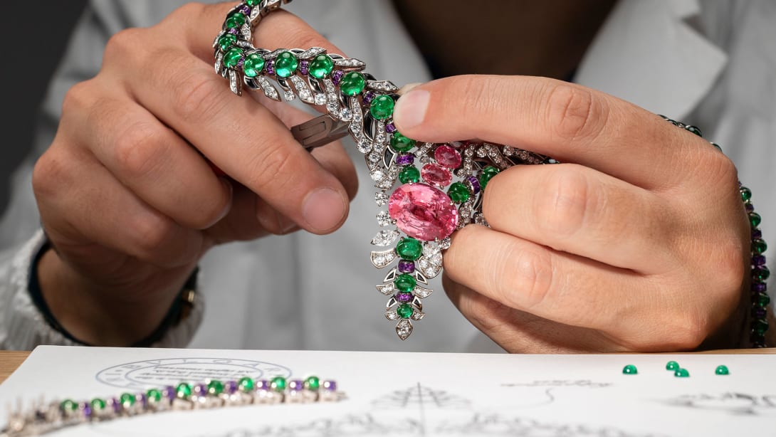 Picture representing High Jewellery creations.