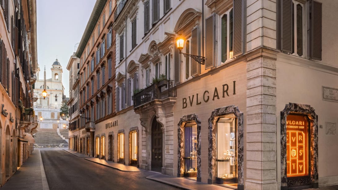 Foto della boutique Bvlgari di Via Condotti e Trinità dei Monti (Roma)