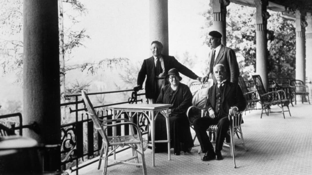 Image from the year 1930 of the Bulgari history.