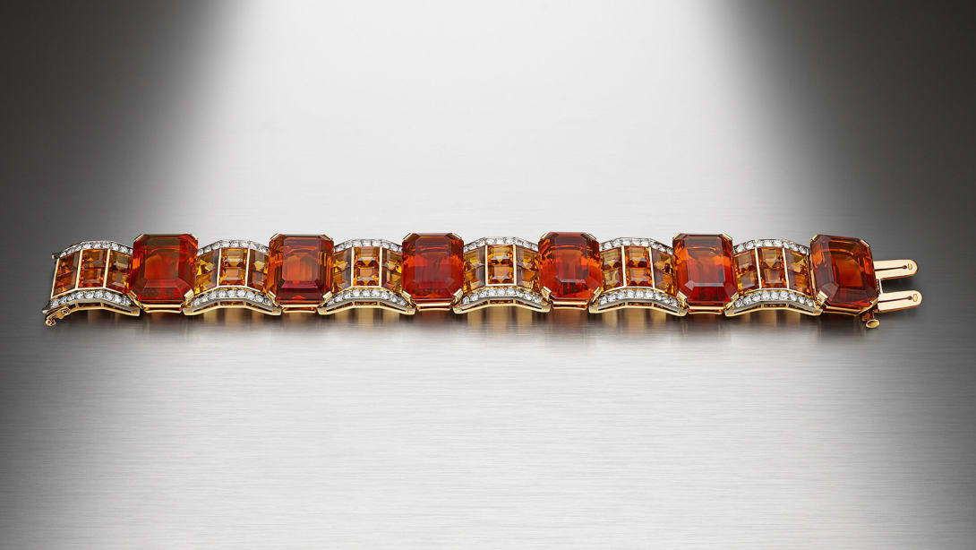 Image from the year 1940 of the Bulgari history.