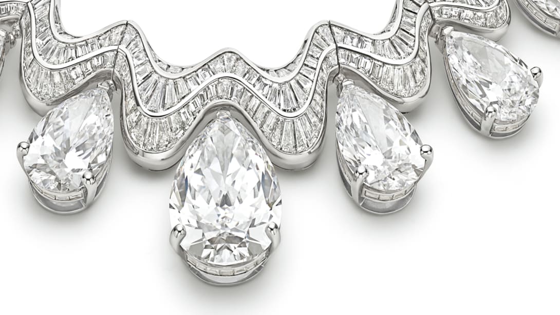 Sketch of The Aeterna Serpenti High Jewellery necklace with diamonds, close-up.