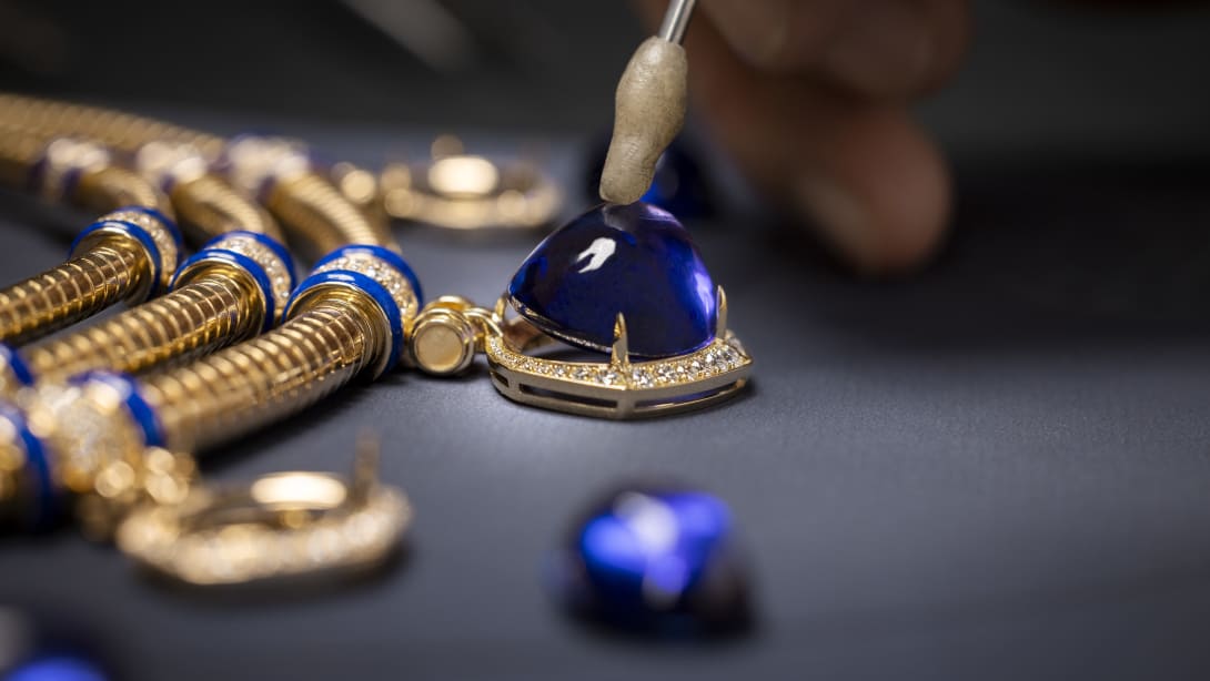 Tanzanite Falls Necklace making of picture.