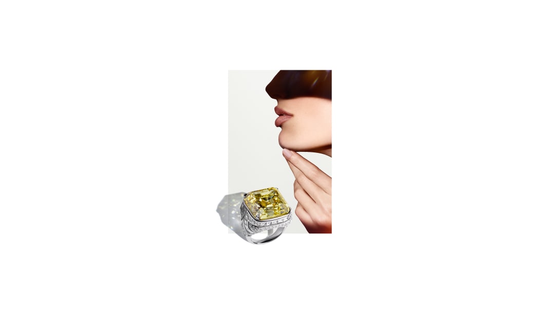Essence of Yellow ring with yellow diamond, Polychroma High Jewellery collection.