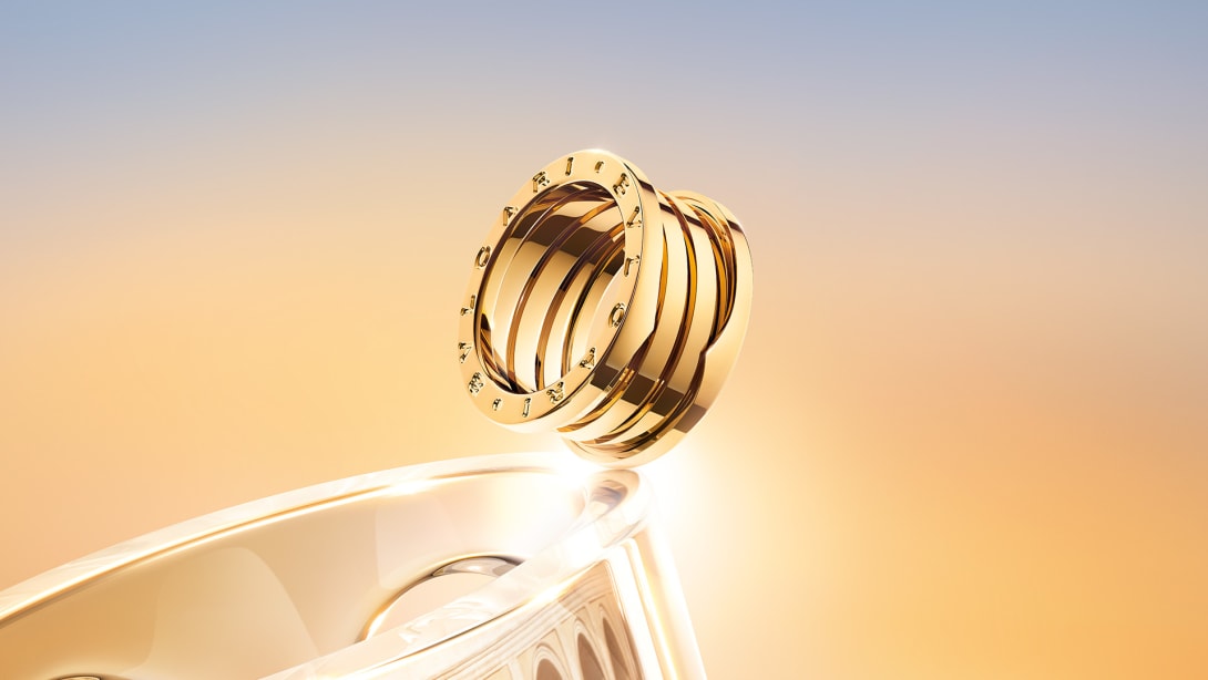Bzero1 yellow gold ring, cretive shot Magnificent Icon campaign.