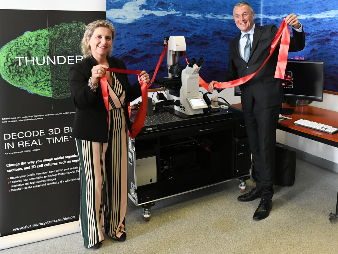 Jean-Christophe Babin, CEO Bvlgari and Marta Branca, General Director of Spallanzani Hospital - Ribbon Cutting