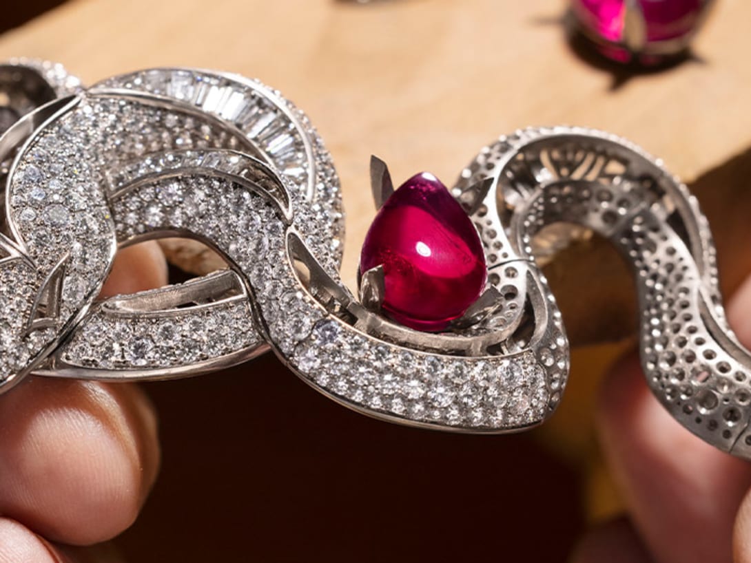 Picture representing precious gems.