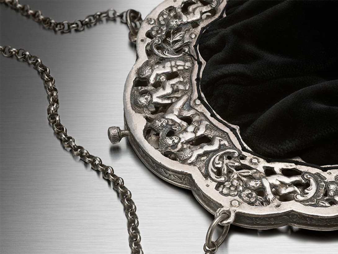 Image from the year 1884 of the Bvlgari history.