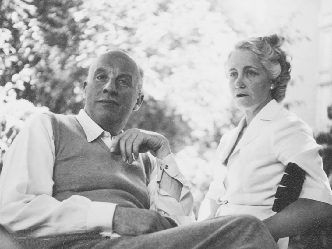 Image from the year 1940 of the Bvlgari history.