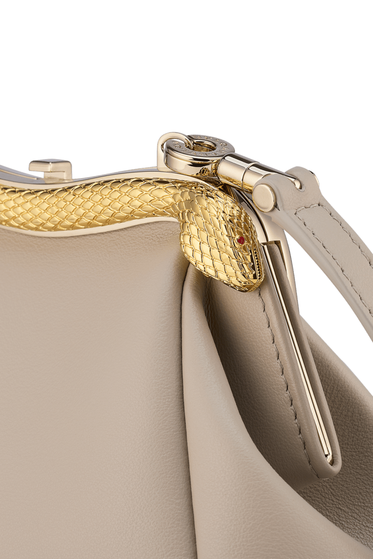 Serpentine Pouch