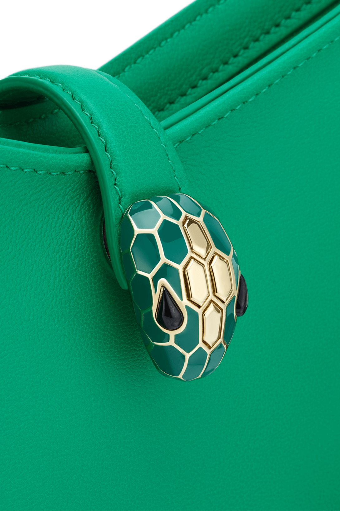 بولگاری (Bvlgari) جسارت در رنگ، فرم و میراث 3