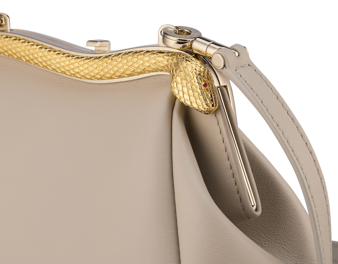 Serpentine Pouch