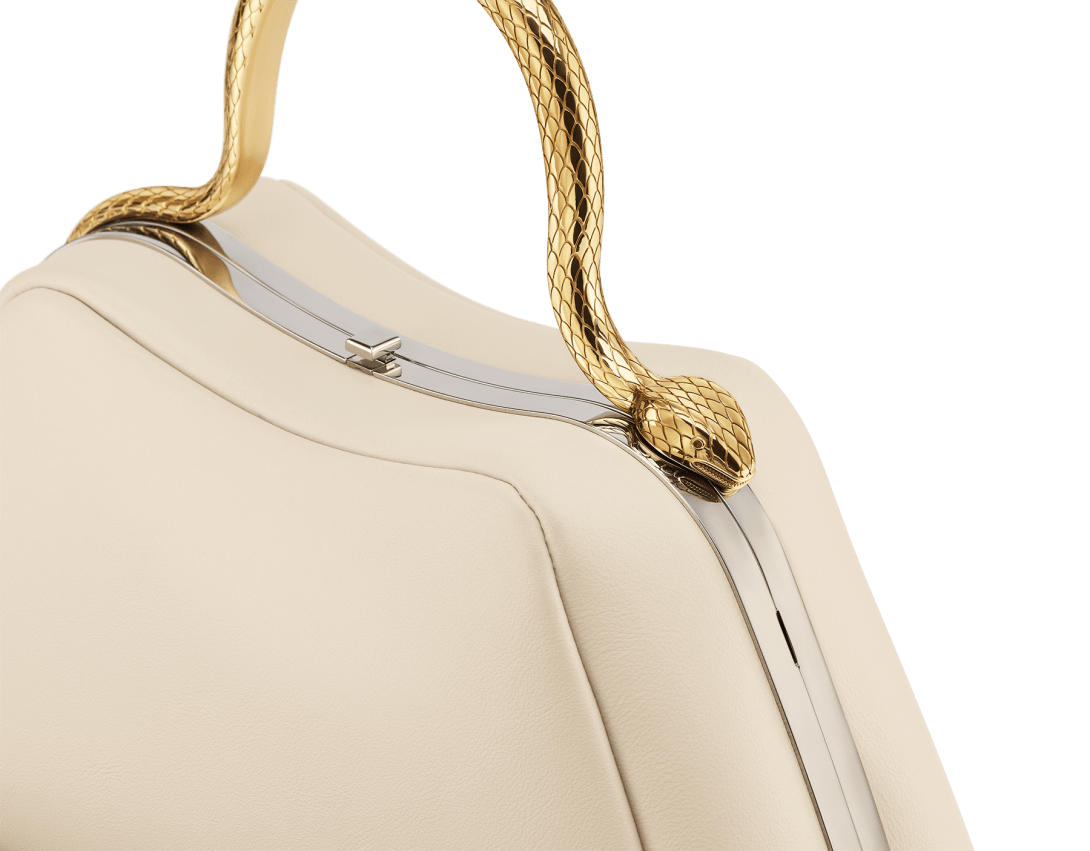 Serpentine Top Handle