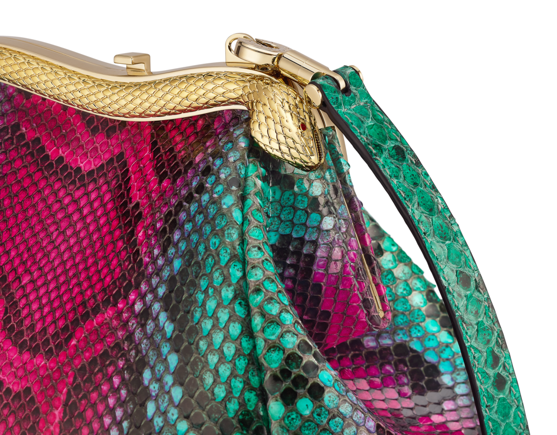 Serpentine Pouch