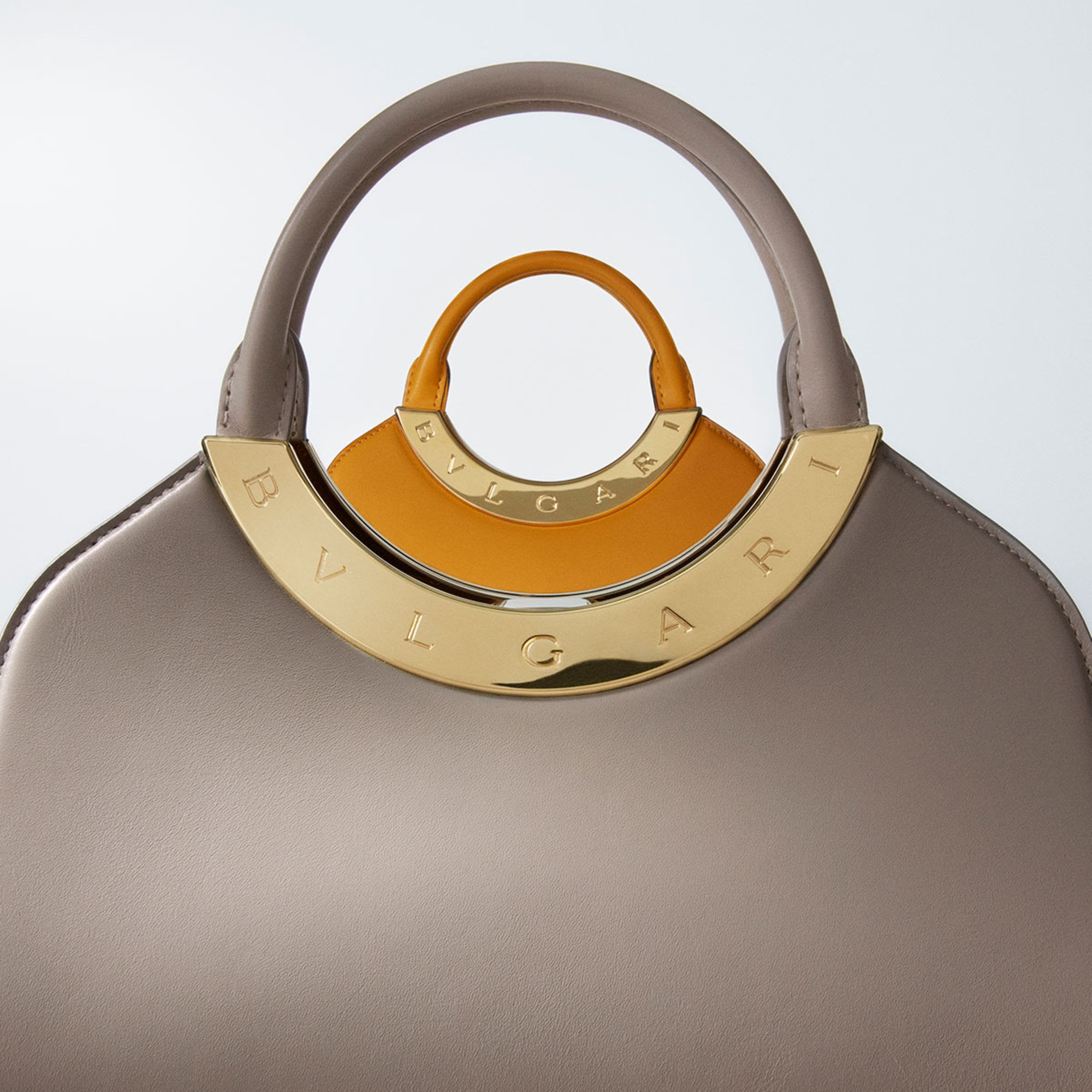 Picture representing Bvlgari Roma bag.