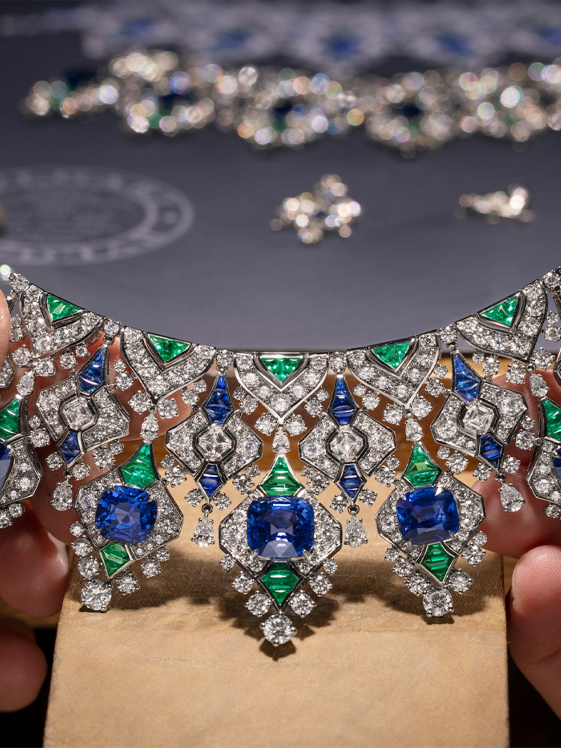 Aeterna Collection The Sapphire Brocade Necklace 271934 Bvlgari Official Store