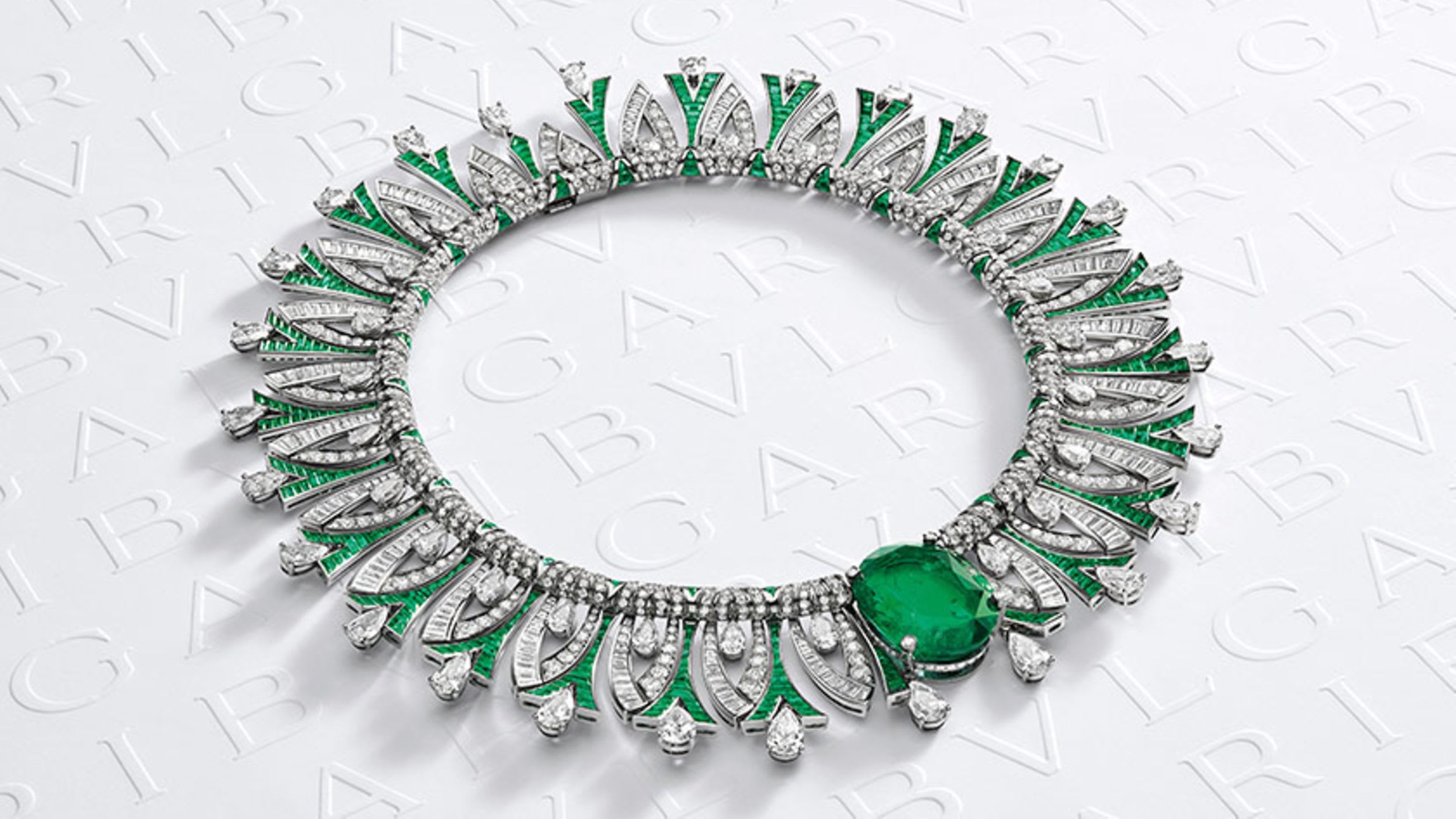  Tribute to Paris Bulgari Eden, The Garden of Wonders High Jewellery platinum necklace with a central emerald.