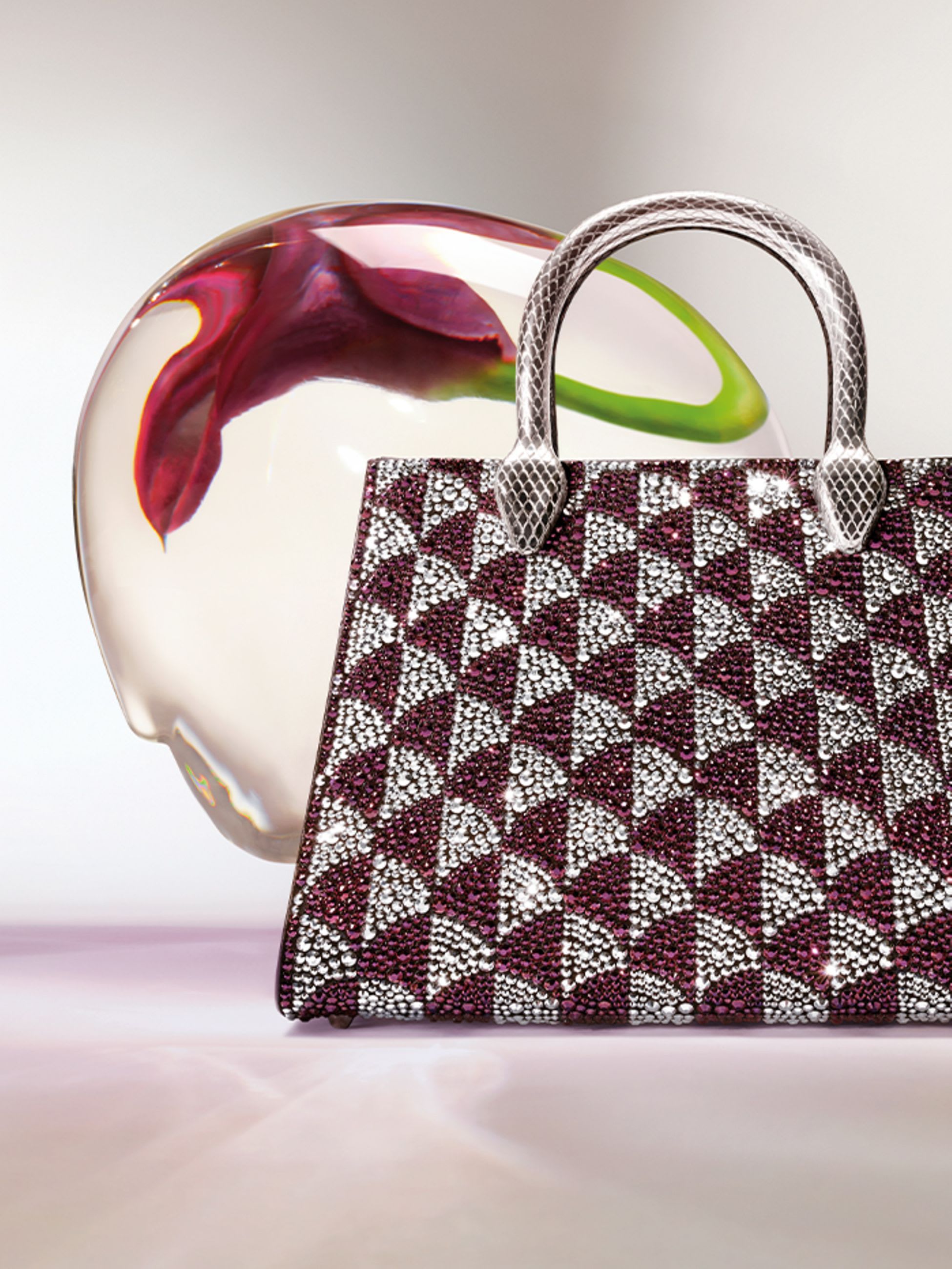 Women s Luxury Tote Bags Bvlgari Official Store