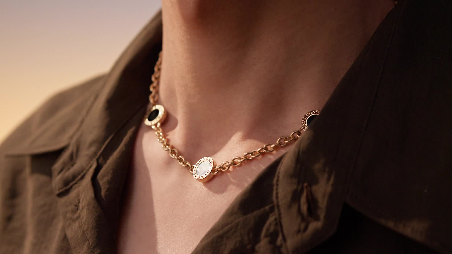 ブルガリ・ブルガリ | Bvlgari Official Store