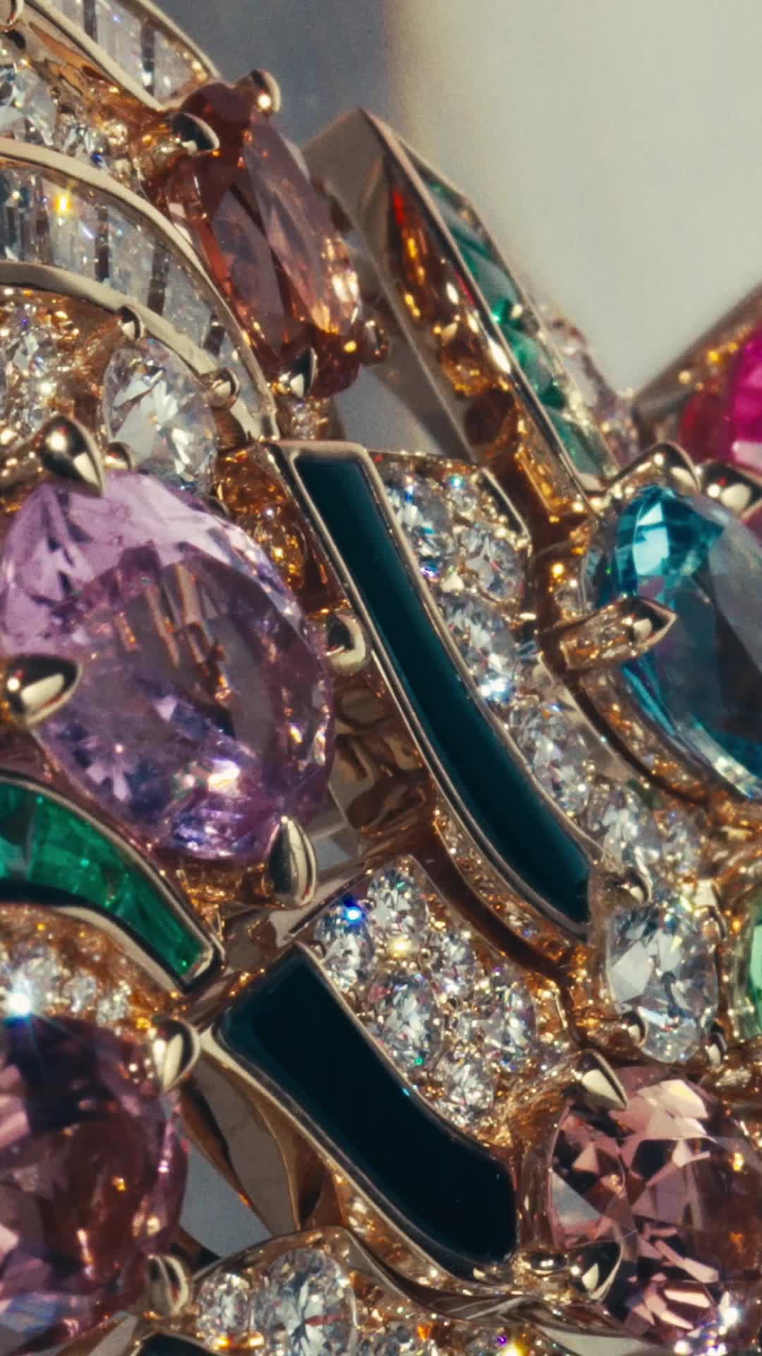 ブルガリのハイジュエリー： イタリアの傑作 | Bvlgari Official Store