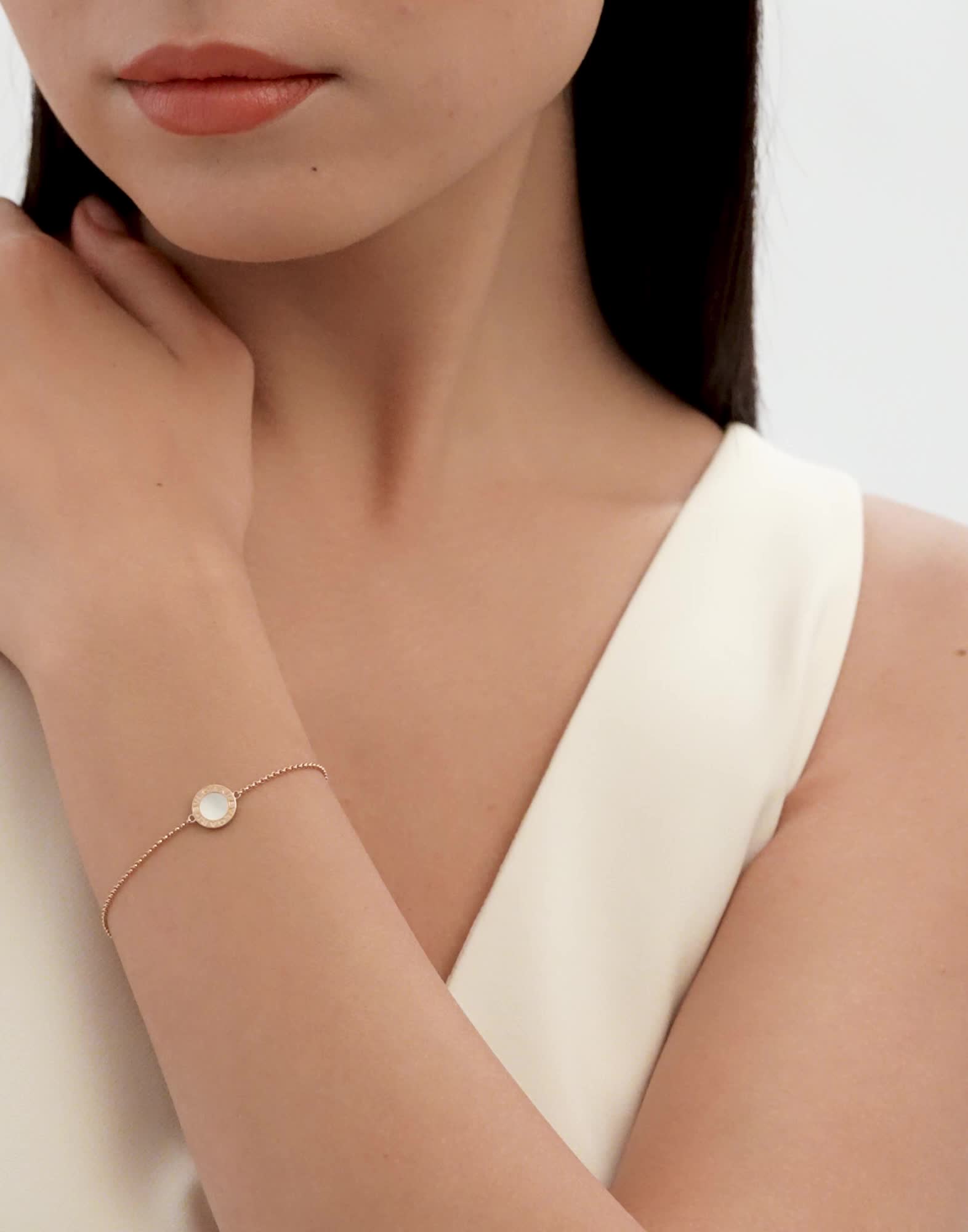 Bvgari ❤️ Bvlgari Unveils Polychroma High-End Collection with Lisa