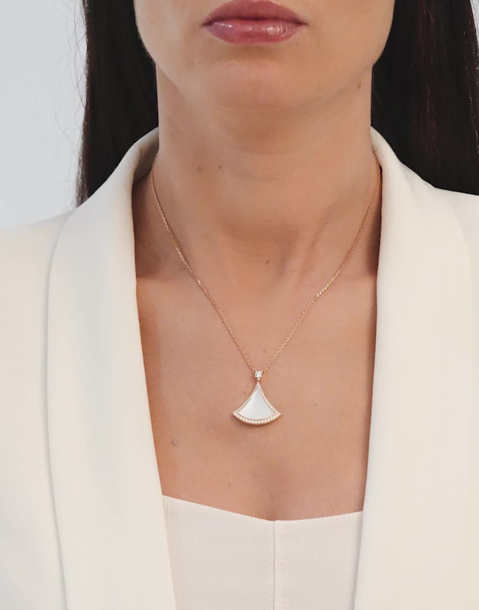 Rose gold Divas' Dream Necklace with 0.5 ct Diamonds, Mother of