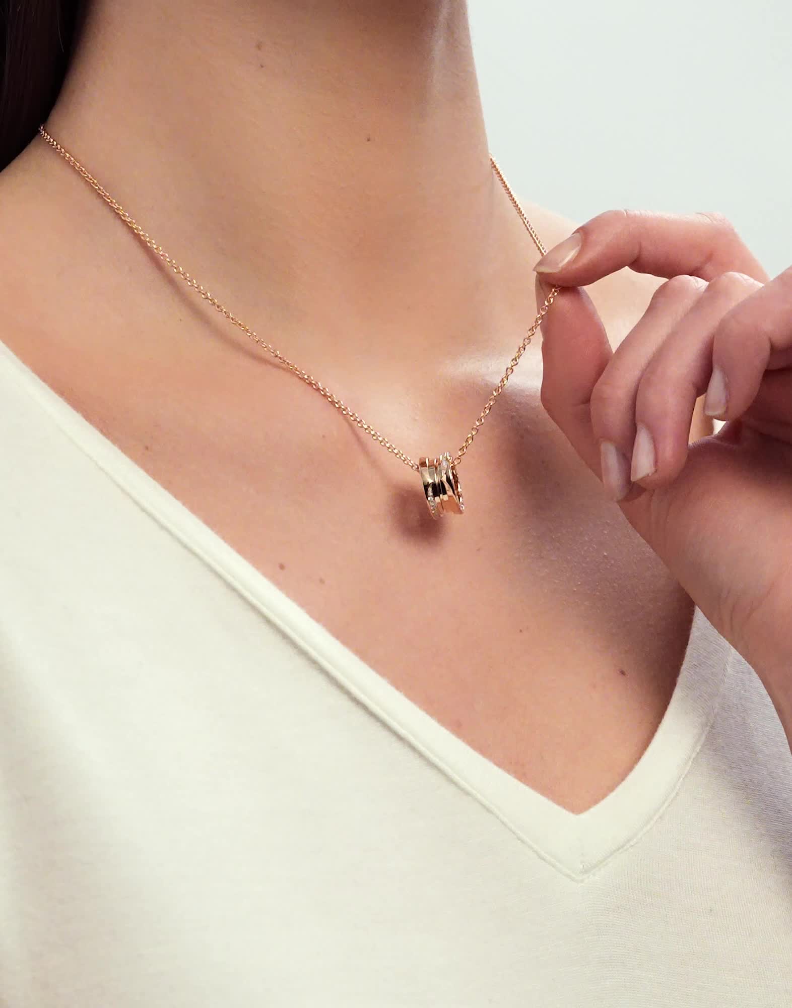Rose gold B.zero1 Necklace with 0.14 ct Diamonds | Bvlgari
