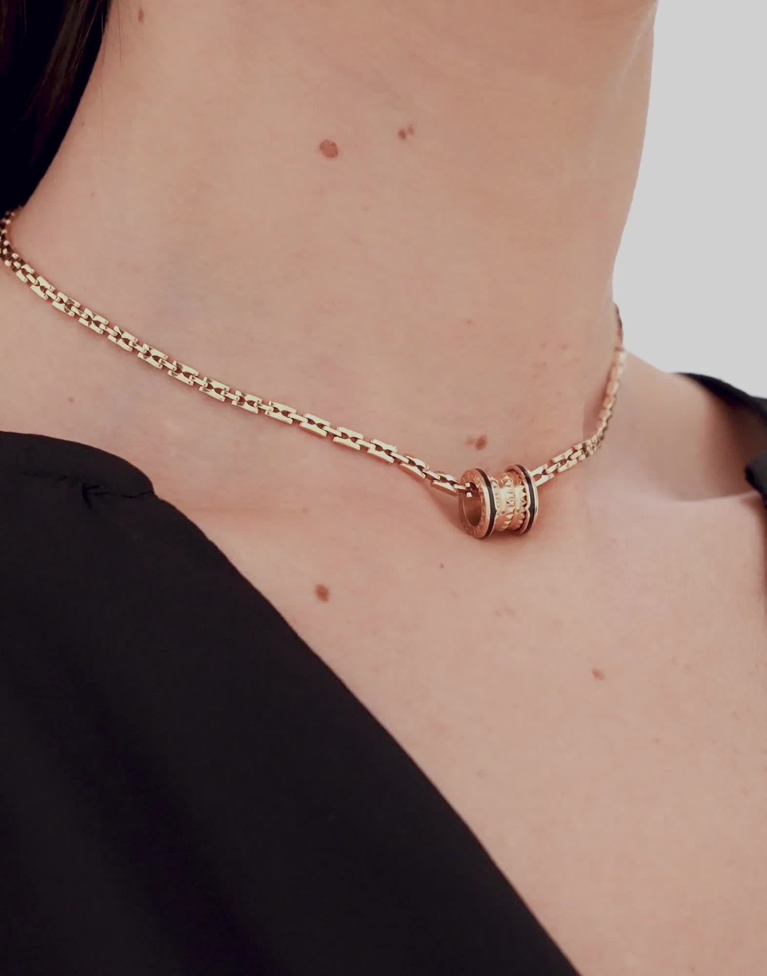 ピンクゴールド, セラミック ビー・ゼロワン ネックレス 358224 | ブルガリ